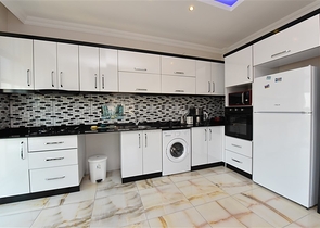 اطلالة بحر وقلعة - دوبلكس 4 غرف وصالة -في كاستل / الانيا 