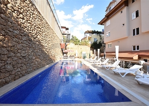 اطلالة بحر وقلعة - دوبلكس 4 غرف وصالة -في كاستل / الانيا 