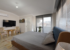 اطلالة بحر وقلعة - دوبلكس 4 غرف وصالة -في كاستل / الانيا 