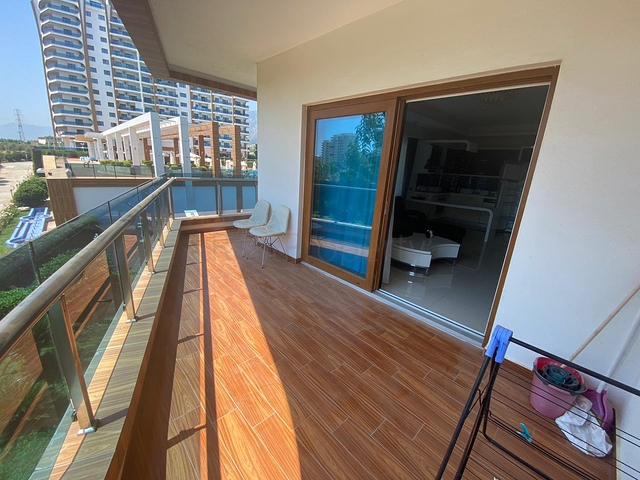 شقق للبيع في مجمع ازورا بارك - تصميم 1+2 مفروشة -مجمع 5 نجوم -في محمودلار / الانيا 