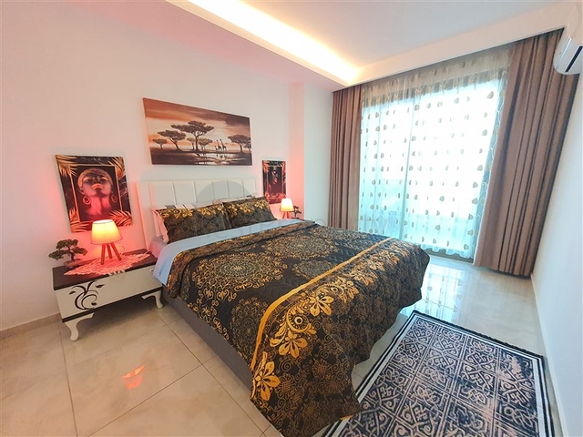 شقق فاخرة في الانيا - تصميم 1+1 - مفروشة - ضمن مجمع حديث في محمودلار / الانيا 