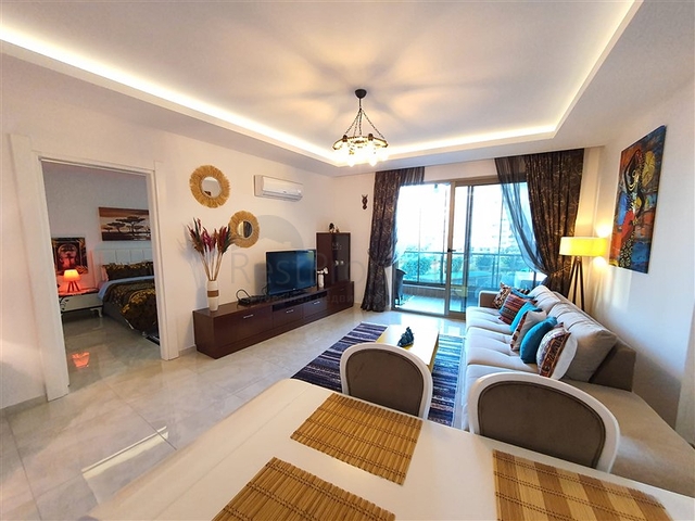 شقق فاخرة في الانيا - تصميم 1+1 - مفروشة - ضمن مجمع حديث في محمودلار / الانيا 