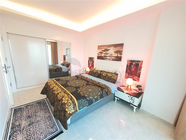 شقق فاخرة في الانيا - تصميم 1+1 - مفروشة - ضمن مجمع حديث في محمودلار / الانيا 