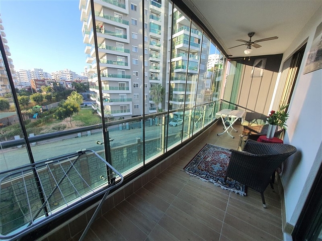 شقق فاخرة في الانيا - تصميم 1+1 - مفروشة - ضمن مجمع حديث في محمودلار / الانيا 