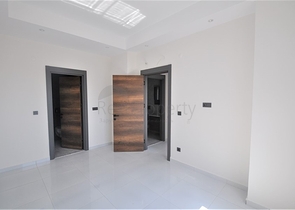 شقة للبيع ضمن مجمع فاخر في الانيا -تصميم 2 غرفة وصالة -في محمودلار / الانيا 