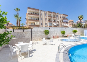 شقق للبيع في مركز الانيا - تصميم غرفة وصالة -مجمع حديث -في مركز الانيا 