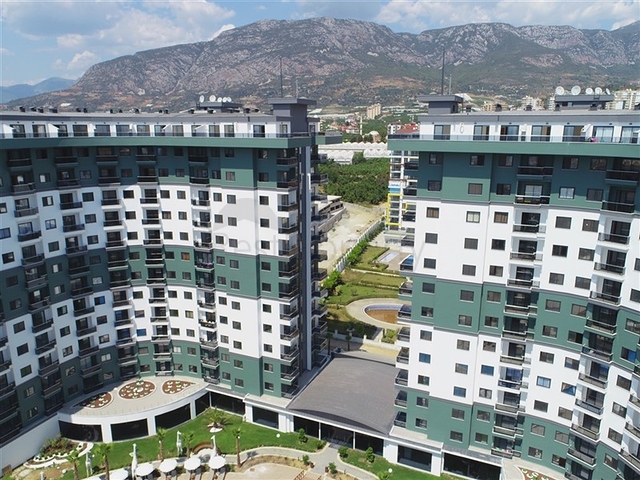 شقق للبيع في محمودلار - تصميم 2 غرفة وصالة - مجمع 5 نجوم -في محمودلار / الانيا 