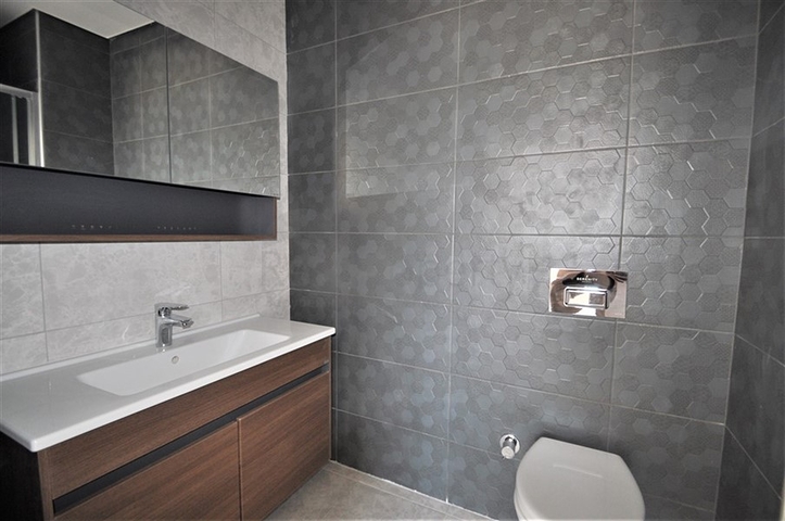 شقق للبيع في محمودلار - تصميم 2 غرفة وصالة - مجمع 5 نجوم -في محمودلار / الانيا 