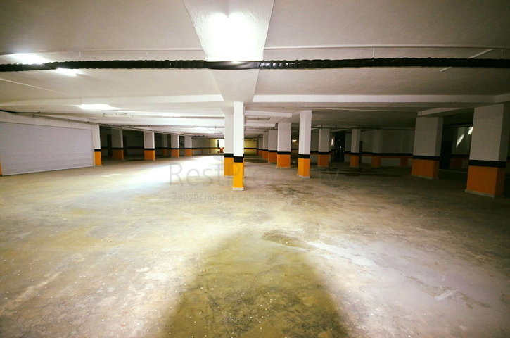 اطلالة بحر وقلعة - شقة غرفتين وصالة ضمن مجمع فاخر - في مركز الانيا