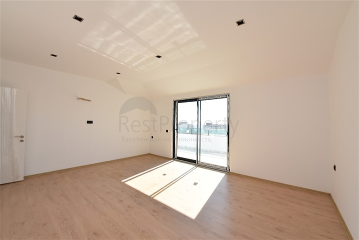 اطلالة بحر - دوبلكس 3 غرف وصالة -في كارجيجاك / الانيا 