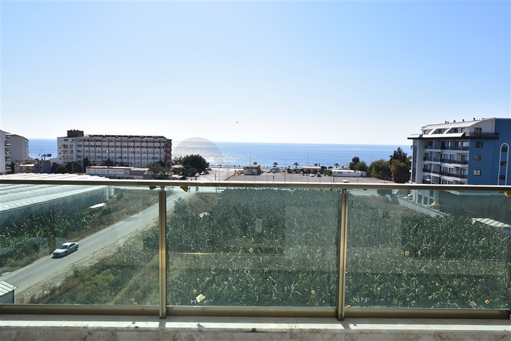 اطلالة بحر - دوبلكس 3 غرف وصالة -في كارجيجاك / الانيا 