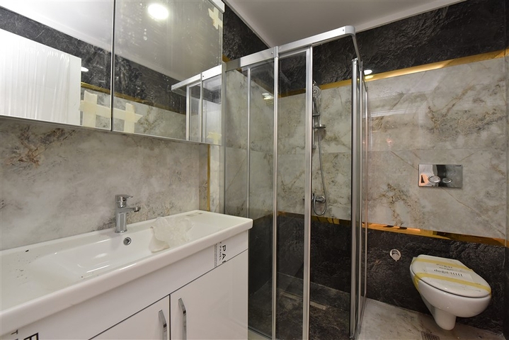 اطلالة بحر - دوبلكس 3 غرف وصالة -في كارجيجاك / الانيا 