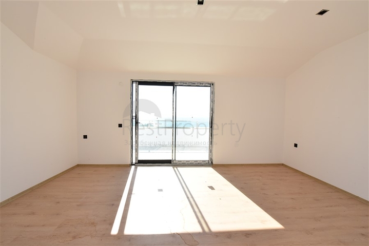 اطلالة بحر - دوبلكس 3 غرف وصالة -في كارجيجاك / الانيا 