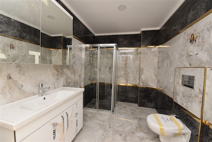 اطلالة بحر - دوبلكس 3 غرف وصالة -في كارجيجاك / الانيا 