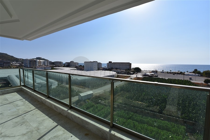 اطلالة بحر - دوبلكس 3 غرف وصالة -في كارجيجاك / الانيا 