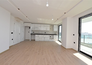 اطلالة بحر - دوبلكس 3 غرف وصالة -في كارجيجاك / الانيا 