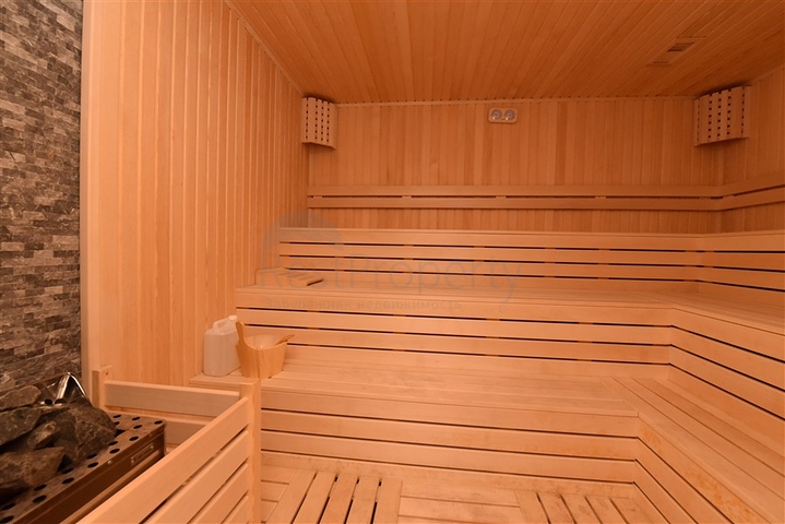 وسط الطبيعة - شقة عائلية 3 غرف وصالة -ضمن مجمع حديث -افسلار/ الانيا 