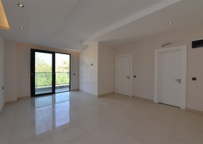 وسط الطبيعة - شقة عائلية 3 غرف وصالة -ضمن مجمع حديث -افسلار/ الانيا 