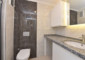 وسط الطبيعة - شقة عائلية 3 غرف وصالة -ضمن مجمع حديث -افسلار/ الانيا 