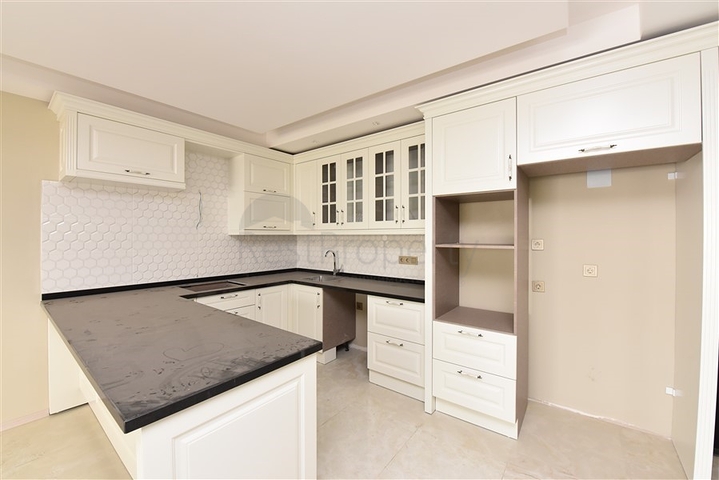 شقق فاخرة للبيع في الانيا - تصميم 2 غرفة وصالة -مجمع بخدمات 5 نجوم -في كارجيجاك / الانيا 