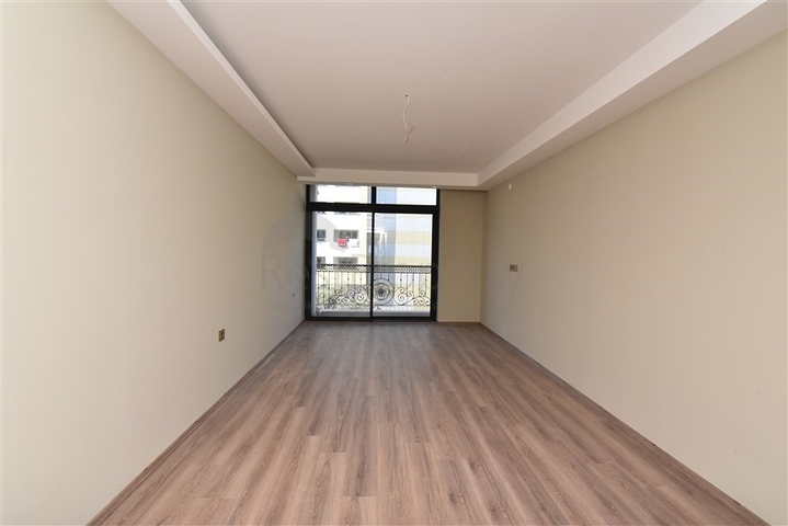 شقق فاخرة للبيع في الانيا - تصميم 2 غرفة وصالة -مجمع بخدمات 5 نجوم -في كارجيجاك / الانيا 