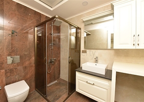 شقق فاخرة للبيع في الانيا - تصميم 2 غرفة وصالة -مجمع بخدمات 5 نجوم -في كارجيجاك / الانيا 