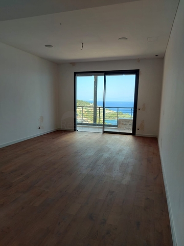 مشروع فاخر في ركن الجنة في خليج ديميربوكيو