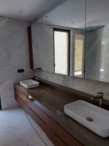 مشروع فاخر في ركن الجنة في خليج ديميربوكيو