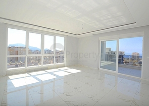 اطلالة بحر - دوبلكس 4 غرف وصالة - مجمع فاخر -في محمودلار / الانيا