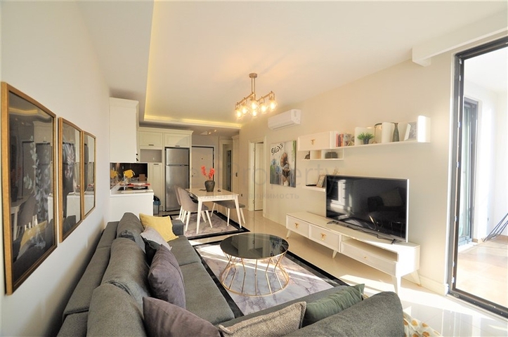 مجمع على البحر مباشرة في كاستل - شقة غرفة وصالة مفروشة بأناقة -في كاستل / الانيا 