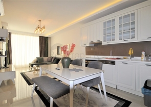 مجمع على البحر مباشرة في كاستل - شقة غرفة وصالة مفروشة بأناقة -في كاستل / الانيا 