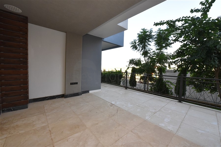 شقق فاخرة في الانيا - دوبلكس واسعة - ضمن مجمع حديث -في كارجيجاك / الانيا 