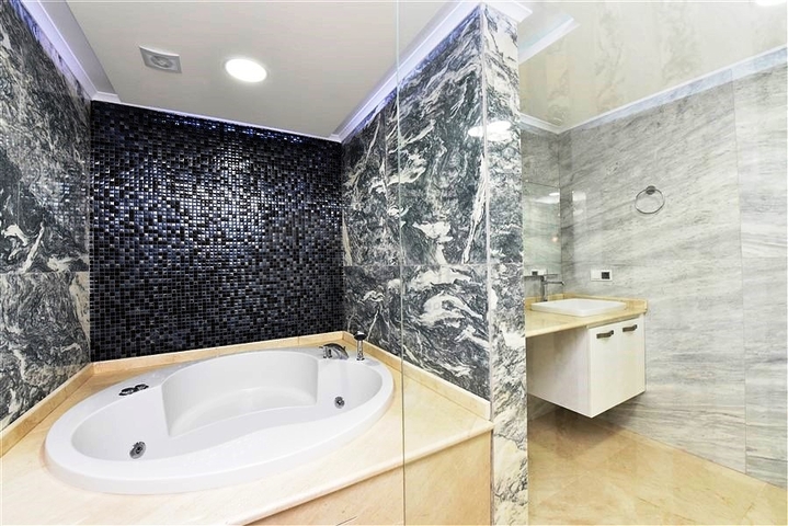 شقق فاخرة في الانيا - دوبلكس واسعة - ضمن مجمع حديث -في كارجيجاك / الانيا 