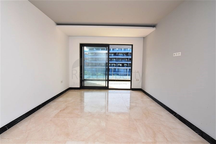 شقق فاخرة في الانيا - دوبلكس واسعة - ضمن مجمع حديث -في كارجيجاك / الانيا 