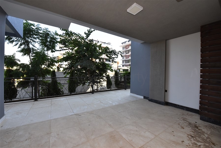 شقق فاخرة في الانيا - دوبلكس واسعة - ضمن مجمع حديث -في كارجيجاك / الانيا 