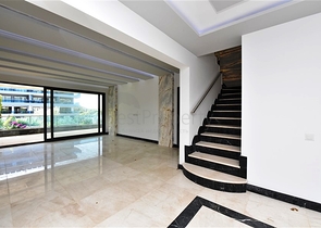 شقق فاخرة في الانيا - دوبلكس واسعة - ضمن مجمع حديث -في كارجيجاك / الانيا 