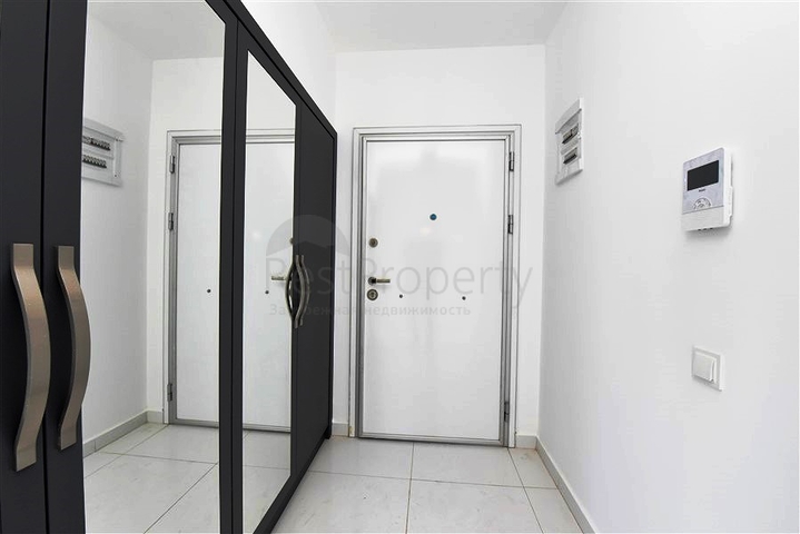 شقة اطلالة بحر - ضمن مجمع 5 نجوم - تصميم 1+2 - في كارجيجاك / الانيا 