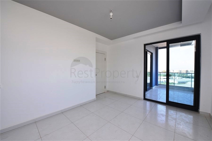 شقة اطلالة بحر - ضمن مجمع 5 نجوم - تصميم 1+2 - في كارجيجاك / الانيا 