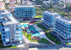 شقة اطلالة بحر - ضمن مجمع 5 نجوم - تصميم 1+2 - في كارجيجاك / الانيا 