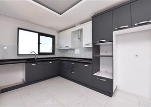 شقة اطلالة بحر - ضمن مجمع 5 نجوم - تصميم 1+2 - في كارجيجاك / الانيا 