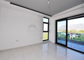 شقة اطلالة بحر - ضمن مجمع 5 نجوم - تصميم 1+2 - في كارجيجاك / الانيا 