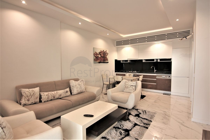 شقق اطلالة بحر في الانيا - غرفة وصالة مفروشة -محمودلار / الانيا 