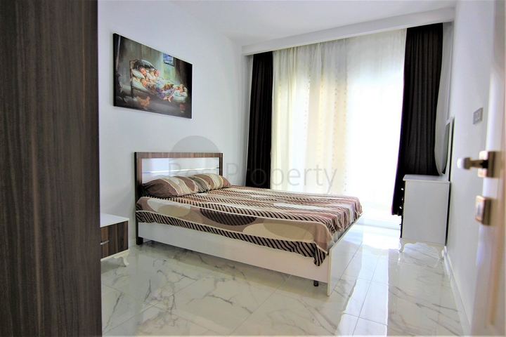 شقق اطلالة بحر في الانيا - غرفة وصالة مفروشة -محمودلار / الانيا 