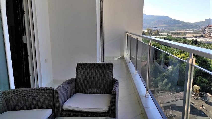 شقق اطلالة بحر في الانيا - غرفة وصالة مفروشة -محمودلار / الانيا 