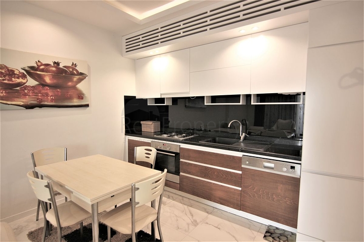 شقق اطلالة بحر في الانيا - غرفة وصالة مفروشة -محمودلار / الانيا 