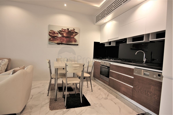 شقق اطلالة بحر في الانيا - غرفة وصالة مفروشة -محمودلار / الانيا 