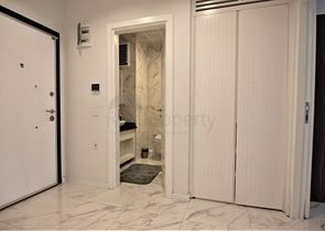 شقق اطلالة بحر في الانيا - غرفة وصالة مفروشة -محمودلار / الانيا 