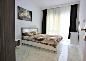 شقق اطلالة بحر في الانيا - غرفة وصالة مفروشة -محمودلار / الانيا 