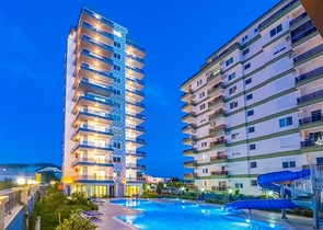 شقق اطلالة بحر في الانيا - غرفة وصالة مفروشة -محمودلار / الانيا 