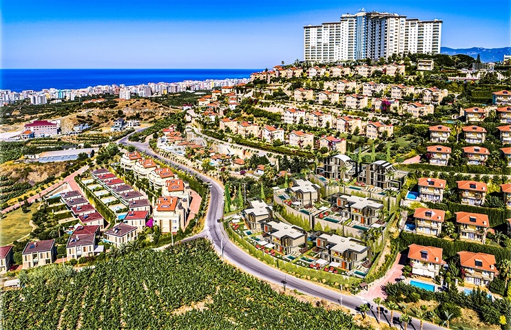 فلل للبيع بالاقساط في الانيا - مجمع قيد الانشاء -في كارجيجاك / الانيا 